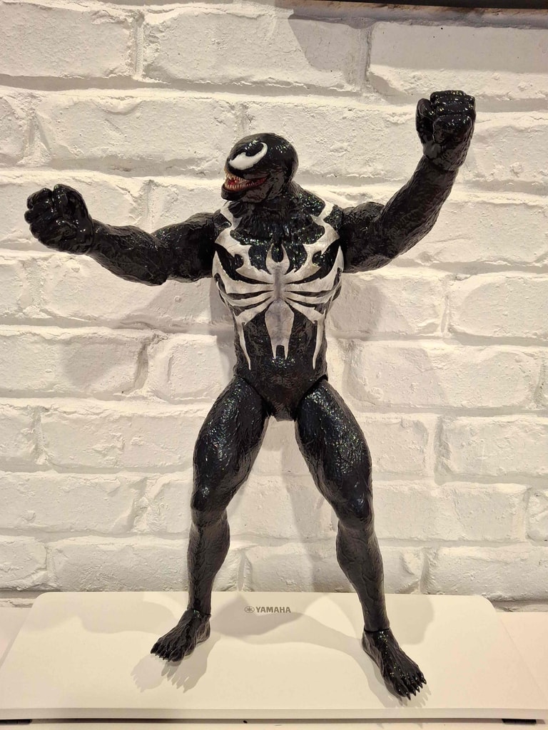 Hot Toys Venom