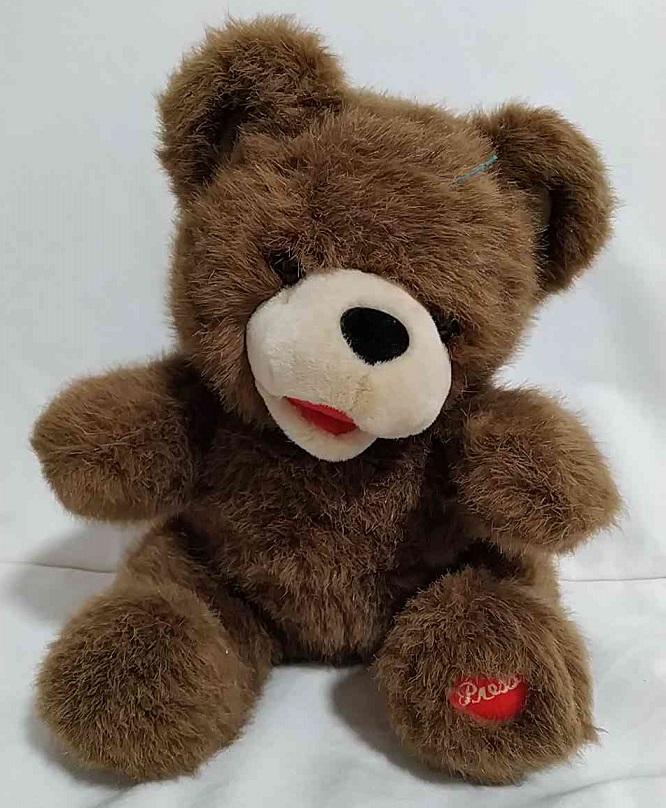 Press-heart talking bear