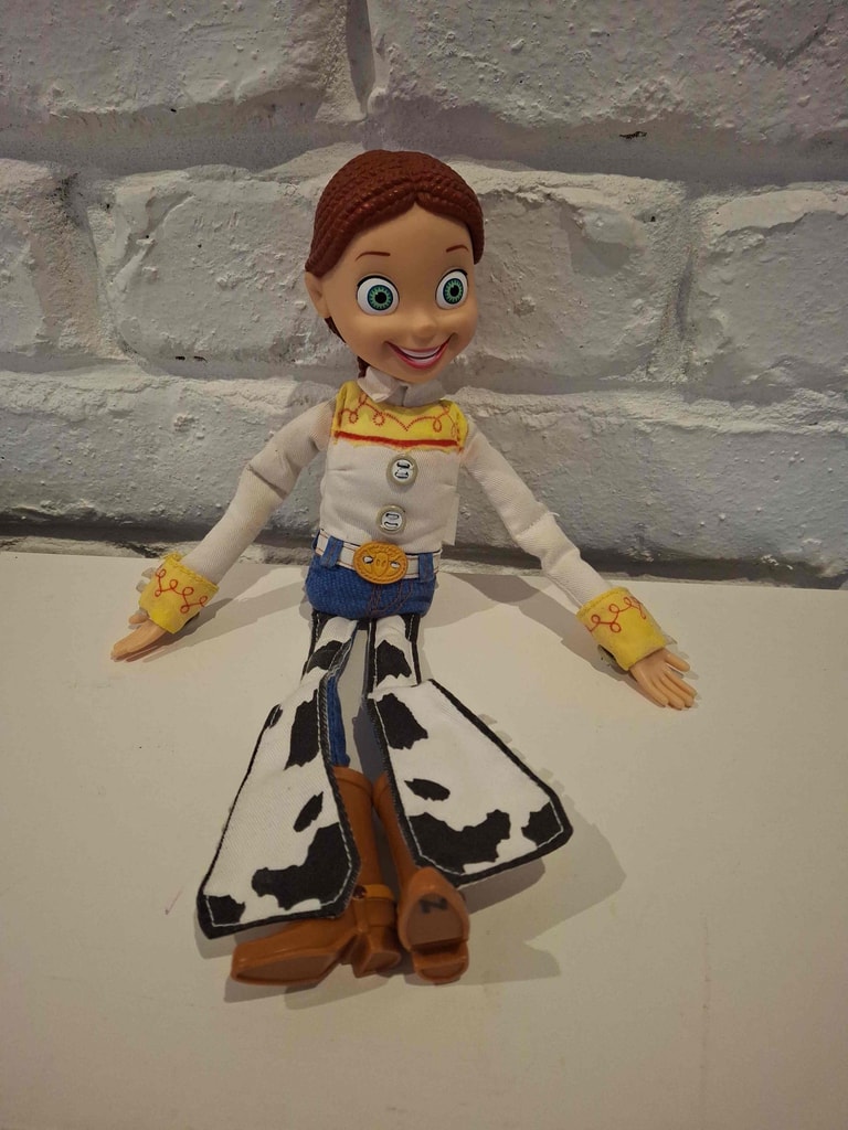 Toy Story Lost Episodes Jessie doll — repair