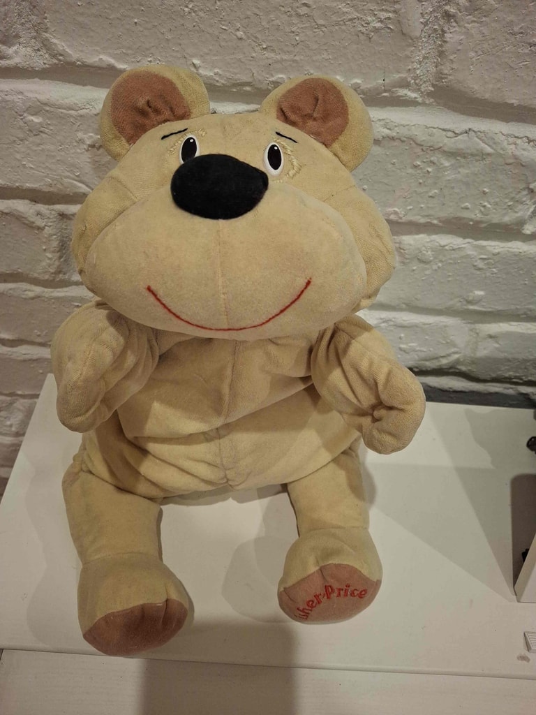 Fisher-Price Rumple Bear Happy